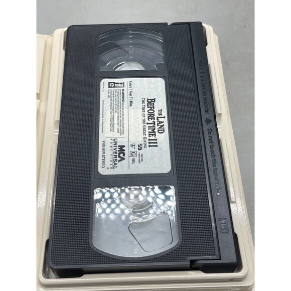 the Land Before Time 3 the time of the great giving VHS rated G 71 minutes READ - Picture 3 of 3